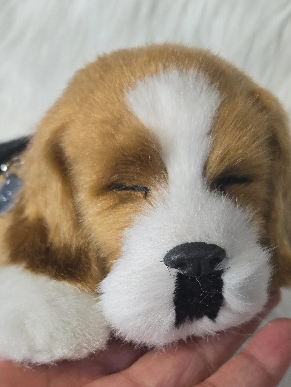 Perfect Petzzz Beagle Breathing Realistic Sleeping Pet Puppy Dog